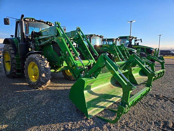 Image of John Deere 680R equipment image 3