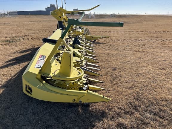 Image of John Deere 692 equipment image 3