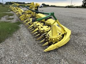 2022 John Deere 692 Image