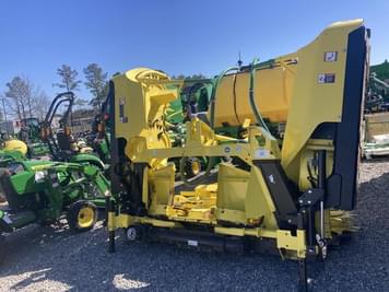 Main image John Deere 698