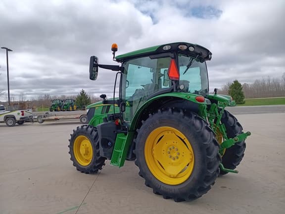 Image of John Deere 6R 110 equipment image 4