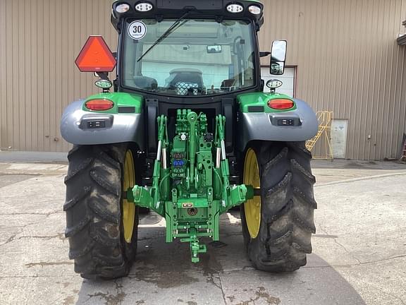 Image of John Deere 6R 110 equipment image 4