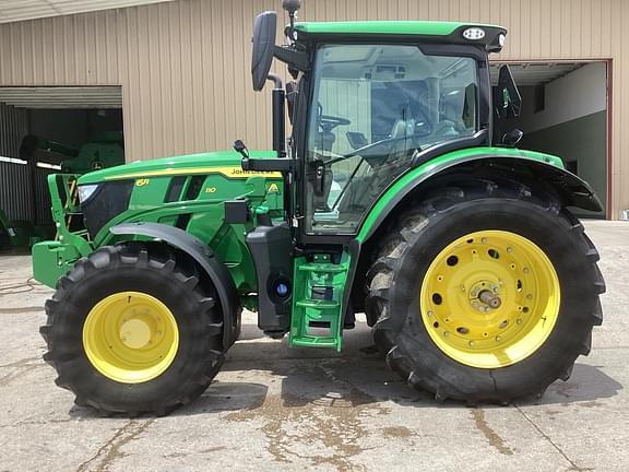 Image of John Deere 6R 110 equipment image 2