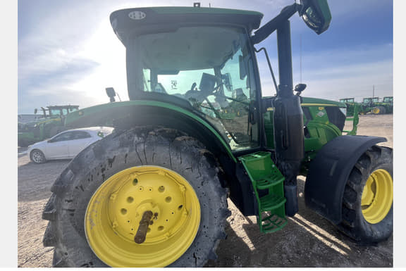 Image of John Deere 6R 120 equipment image 3