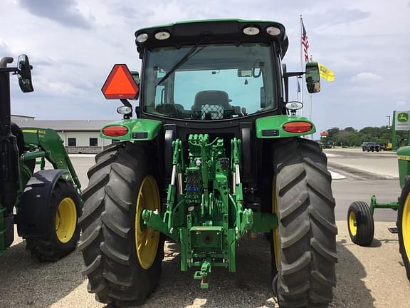 Image of John Deere 6R 120 equipment image 4