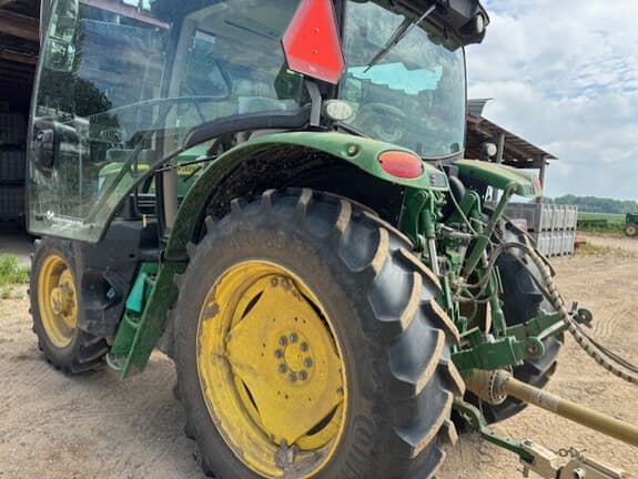 Image of John Deere 6R 130 Image 1