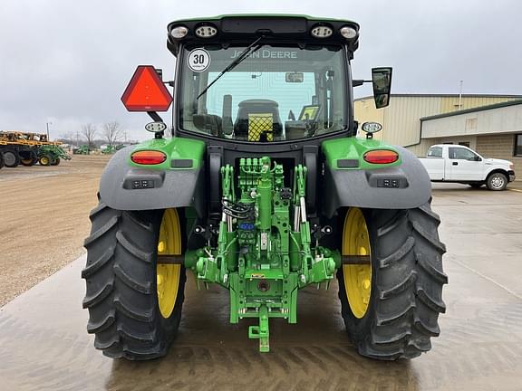 Image of John Deere 6R 140 equipment image 4