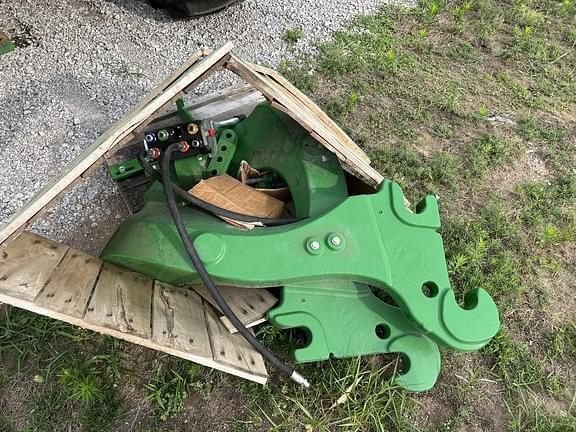 Image of John Deere 6R 145 equipment image 4