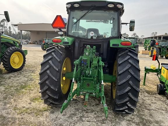 Image of John Deere 6R 145 equipment image 4