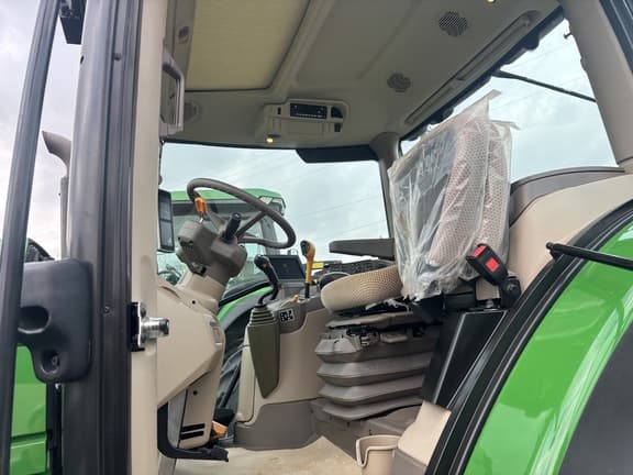 Image of John Deere 6R 145 equipment image 4