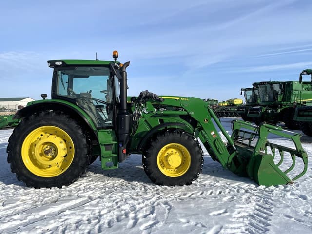 Image of John Deere 6R 155 equipment image 3