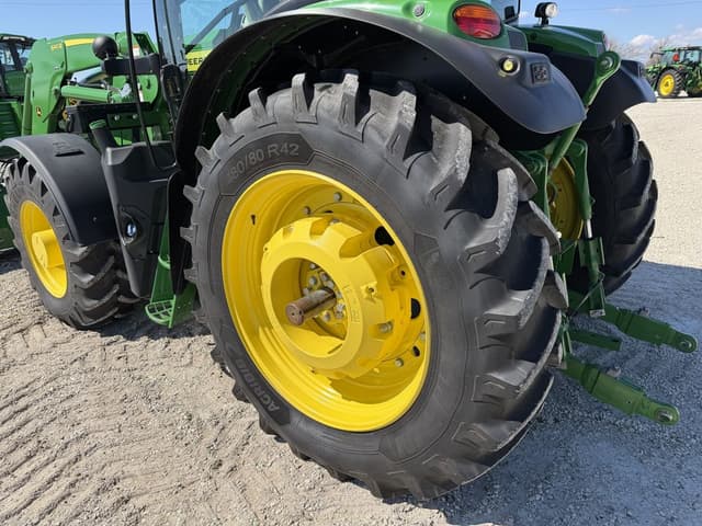 Image of John Deere 6R 155 equipment image 2