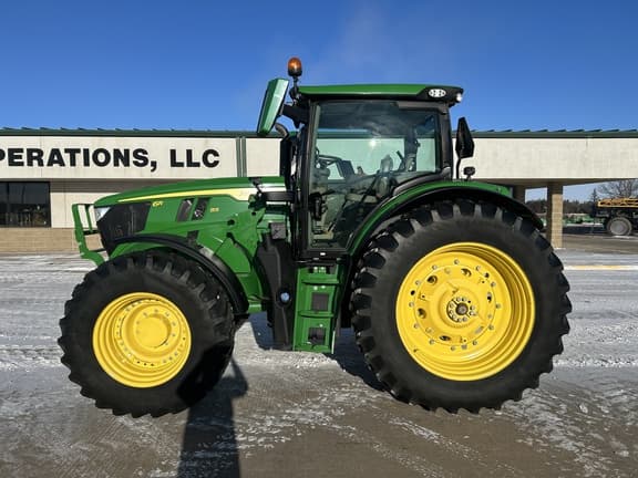 Image of John Deere 6R 155 equipment image 1