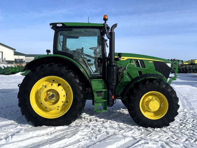 Image of John Deere 6R 155 equipment image 3