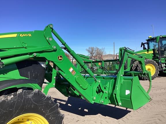 Image of John Deere 6R 155 equipment image 4