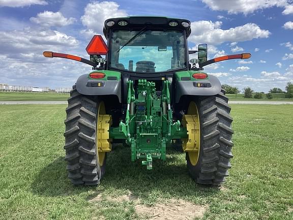 Image of John Deere 6R 155 equipment image 4