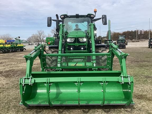 Image of John Deere 6R 155 equipment image 1