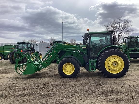 Image of John Deere 6R 155 equipment image 1