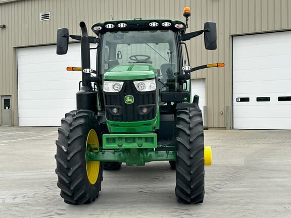 Image of John Deere 6R 155 equipment image 1