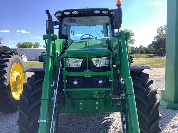 Image of John Deere 6R 155 equipment image 3