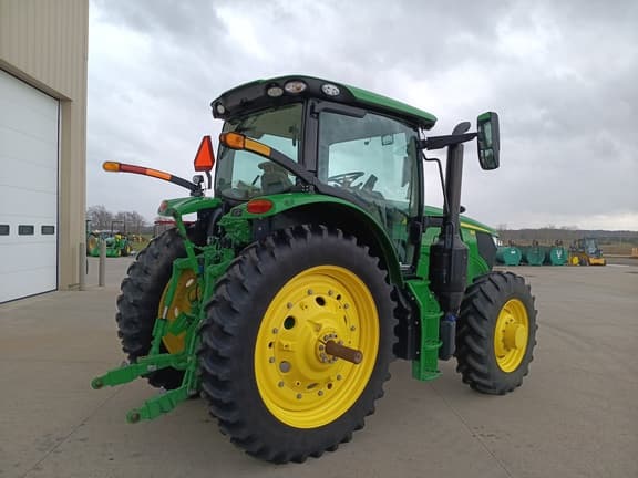 Image of John Deere 6R 155 equipment image 2