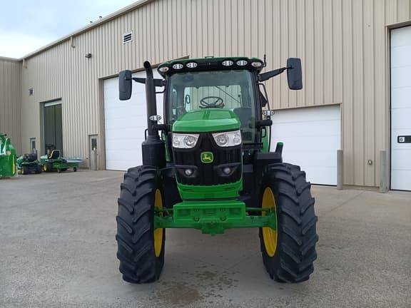 Image of John Deere 6R 155 equipment image 4