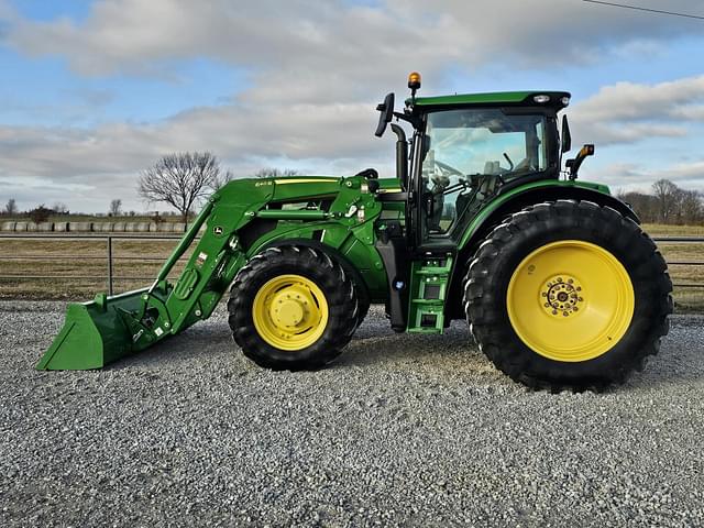 Image of John Deere 6R 155 equipment image 2