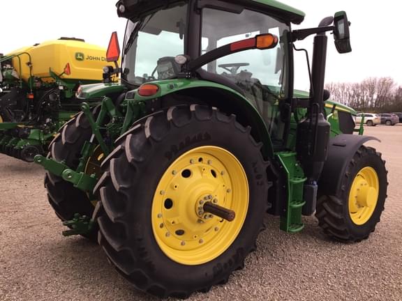 Image of John Deere 6R 155 equipment image 1