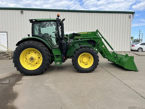 Image of John Deere 6R 155 equipment image 2