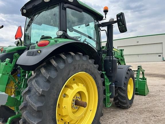 Image of John Deere 6R 155 equipment image 1
