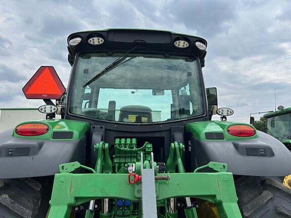 Image of John Deere 6R 155 equipment image 2