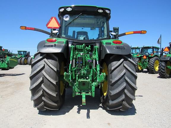 Image of John Deere 6R 165 equipment image 3
