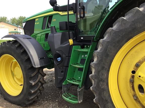 Image of John Deere 6R 175 equipment image 4