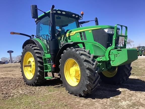 Image of John Deere 6R 175 equipment image 2