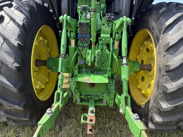 Image of John Deere 6R 175 equipment image 4
