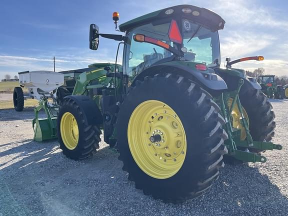 Image of John Deere 6R 195 equipment image 4