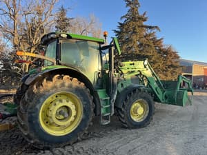 2022 John Deere 6R 195 Image
