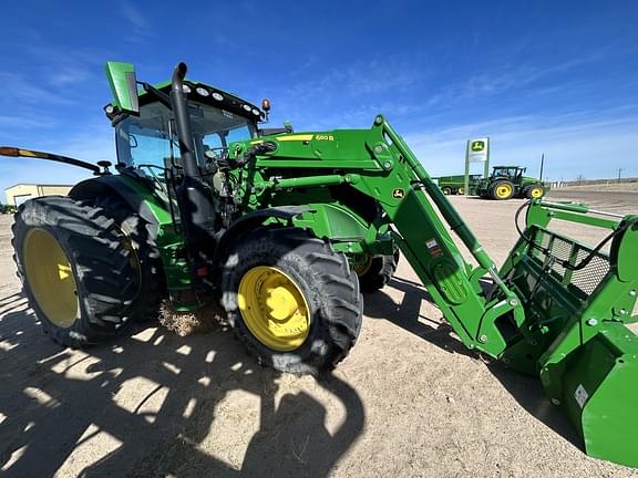 Image of John Deere 6R 195 equipment image 4