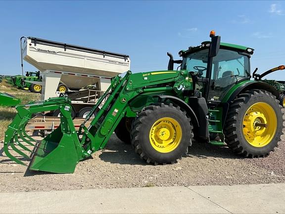 Image of John Deere 6R 195 Primary image