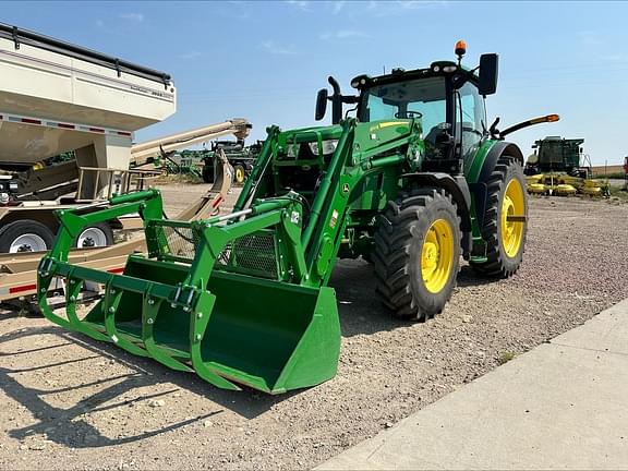 Image of John Deere 6R 195 equipment image 2