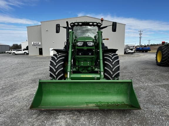 Image of John Deere 6R 215 equipment image 1