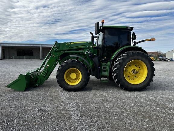 Image of John Deere 6R 215 equipment image 1