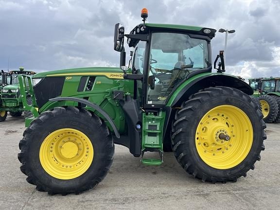 Image of John Deere 6R 215 equipment image 2