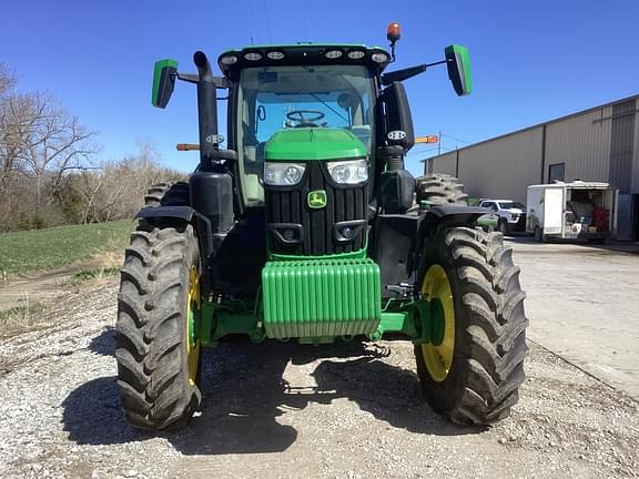 Image of John Deere 6R 230 equipment image 1