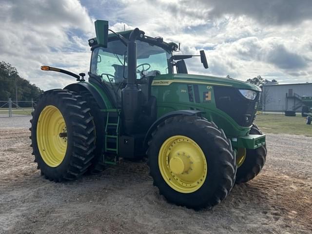 Image of John Deere 6R 250 equipment image 1