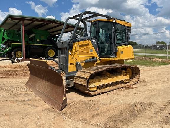 Image of John Deere 700L LGP equipment image 3