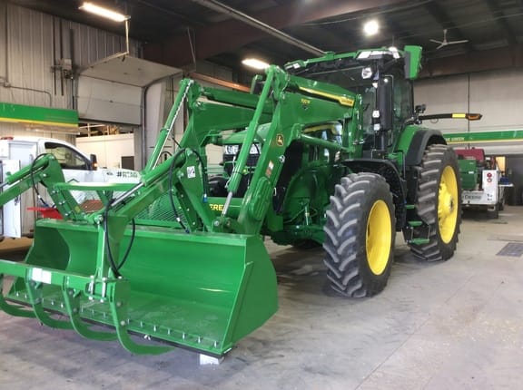Main image John Deere 700M