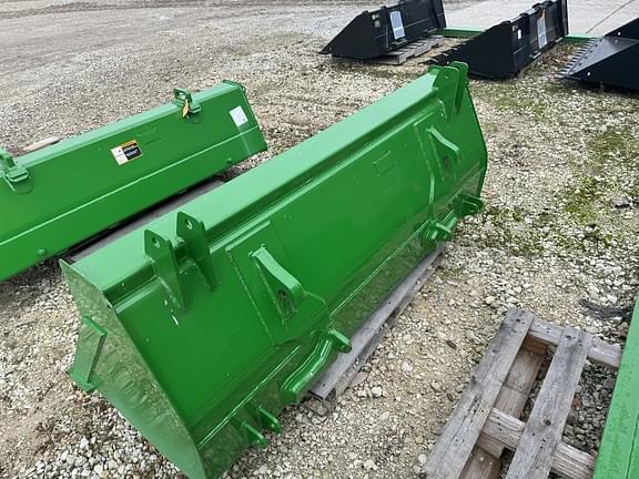 Image of John Deere Bucket Image 1