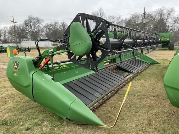 Image of John Deere 730D Primary image