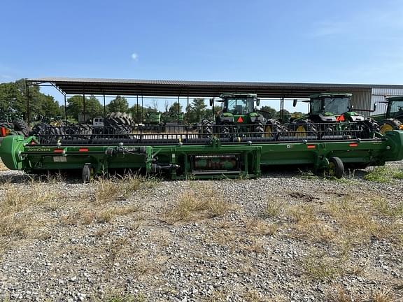 Image of John Deere 735D equipment image 4